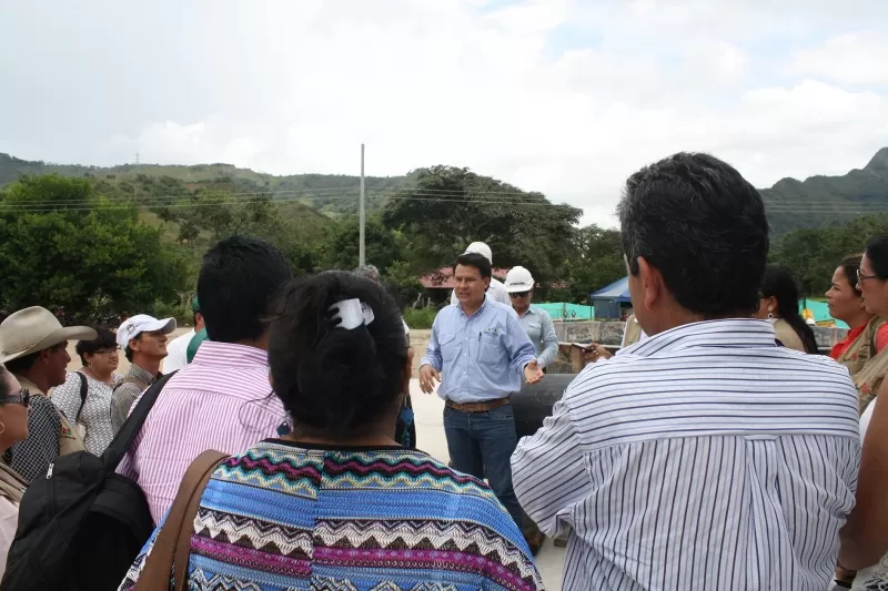 Visita a construcción de planta modular para agua potable para Yopal.